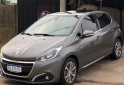 Autos - Peugeot 208 feline modelo 2016 2016 Nafta 101000Km - En Venta