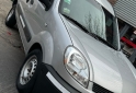 Utilitarios - Renault Kangoo 2012 Nafta 135000Km - En Venta