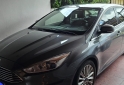 Autos - Ford Focus titanium  2.0 2016 Nafta 190000Km - En Venta