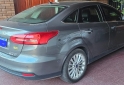 Autos - Ford Focus titanium  2.0 2016 Nafta 190000Km - En Venta