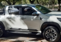 Utilitarios - Toyota Hilux 4x4 SRX 2023 Diesel 300Km - En Venta