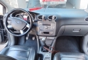 Autos - Ford Focus ghia 1.8 2013 Diesel 270000Km - En Venta