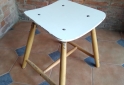 Hogar - Mesa eames con bancos liquido zona sur - En Venta