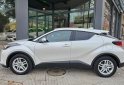 Autos - Toyota CHR HEC 1.8 ECVT 2023 Electrico / Hibrido 0Km - En Venta