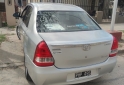 Autos - Toyota Etios xls 2015 Nafta 82000Km - En Venta