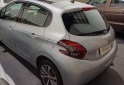 Autos - Peugeot 208 2017 Nafta 90000Km - En Venta