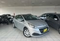 Autos - Peugeot 208 Active 2017 Nafta 75000Km - En Venta