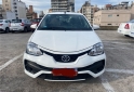 Autos - Toyota Etios X 2023 Nafta 66000Km - En Venta