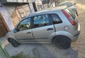 Autos - Ford Fiesta 2006 Nafta 200000Km - En Venta