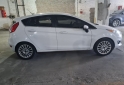 Autos - Ford Fiesta Kinetic Titanium 2014 Nafta 60000Km - En Venta