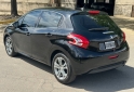 Autos - Peugeot 208 2014 Nafta 92000Km - En Venta