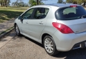 Autos - Peugeot 308 Allure Nav 2014 Nafta 94000Km - En Venta