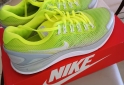 Indumentaria - Excelente Par de Zapas Nike Originales Modelo Lunarglide 4 Nro 43 44 Impecable Estado - En Venta