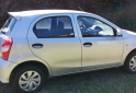 Autos - Toyota ETIOS 2023 Nafta 13800Km - En Venta