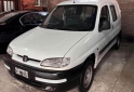 Utilitarios - Peugeot Partner 1999 Diesel 220000Km - En Venta