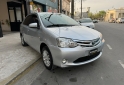 Autos - Toyota Etios 2014 Nafta 95000Km - En Venta