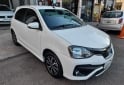 Autos - Toyota Etios XLS Pack 2022 Nafta 32000Km - En Venta