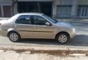 Autos - Fiat Siena 2011 GNC 176000Km - En Venta