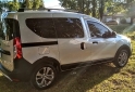 Utilitarios - Renault Kangoo Stepway 2023 Nafta 39500Km - En Venta