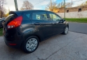 Autos - Ford FIESTA PERMUTO FINANCIO 2015 GNC 125000Km - En Venta