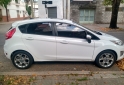 Autos - Ford Fiesta Kinetic Titanium 2013 Nafta 173000Km - En Venta