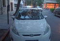 Autos - Ford Fiesta Kinetic Titanium 2013 Nafta 173000Km - En Venta