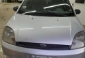 Autos - Ford Fiesta Ambiente 1.6 2003 GNC 999999Km - En Venta