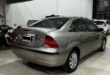 Autos - Ford Focus 2.0 Ghia 2005 Nafta 240000Km - En Venta