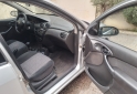 Autos - Ford Focus 2004 Nafta 170000Km - En Venta