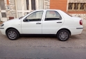 Autos - Fiat Siena 2011 GNC 220000Km - En Venta