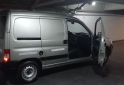 Utilitarios - Peugeot Partner 2014 GNC 130000Km - En Venta