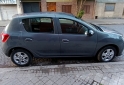 Autos - Renault Privilege 2015 GNC 80000Km - En Venta