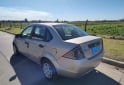 Autos - Ford Fiesta Max 2011 GNC 204000Km - En Venta