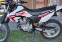 Motos - Honda TORNADO 2023 Nafta 400Km - En Venta