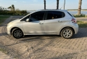 Autos - Peugeot 208 Allure 2013 Nafta 153000Km - En Venta