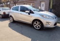 Autos - Ford Fiesta kinetic titanium 2013 Nafta 133000Km - En Venta