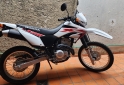 Motos - Honda Tornado 2021 Nafta 7300Km - En Venta