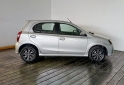 Autos - Toyota ETIOS XLS PACK A/T 5P 2022 Nafta 46377Km - En Venta