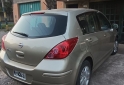 Autos - Nissan TIIDA (visia) 2010 Nafta 149000Km - En Venta