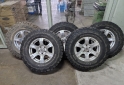 Accesorios para Autos - BFgoodrich 265/70R16 - En Venta