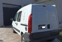 Utilitarios - Renault Kangoo 2015 GNC 240000Km - En Venta