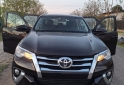 Camionetas - Toyota Hilux SW4 SR 2.8 2018 Diesel 60000Km - En Venta