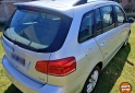 Autos - Volkswagen Suran Highline 2015 Nafta 88000Km - En Venta