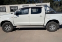 Camionetas - Toyota Hilux SRV 2005 Diesel 410000Km - En Venta