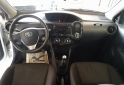 Autos - Toyota Etios 2023 Nafta 59000Km - En Venta