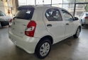 Autos - Toyota Etios 2023 Nafta 59000Km - En Venta