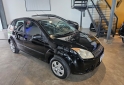 Autos - Ford FIESTA AMBIENTE PLUS MP3 2009 Nafta 195000Km - En Venta