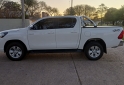 Camionetas - Toyota Hilux SRV 2019 Diesel 77000Km - En Venta