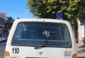 Utilitarios - Toyota HIACE 2000 Diesel 327000Km - En Venta