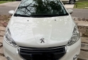 Autos - Peugeot 208 2016 Nafta 43000Km - En Venta